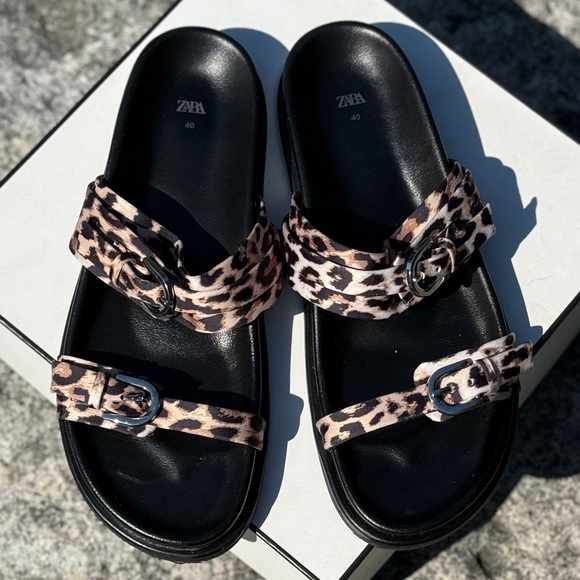 Zara Black and Brown Sandals with Animal Print Size: 9US  40EU - Picture 2 of 5